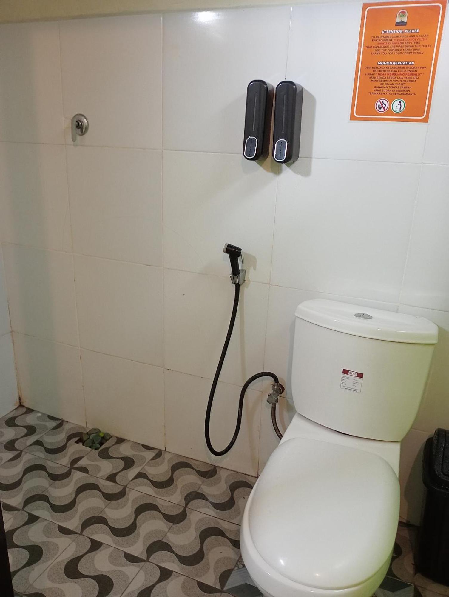 The Daun Puntik Homestay Pemenang エクステリア 写真
